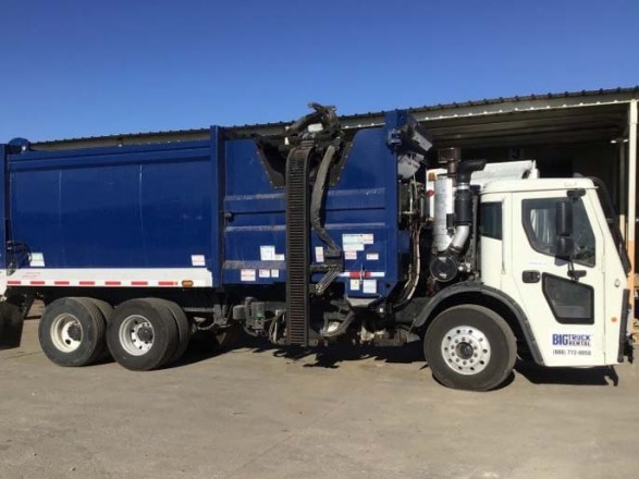 2-wpv_587x440_center_center Advantages and Disadvantages of Automated Side Loader Garbage Trucks